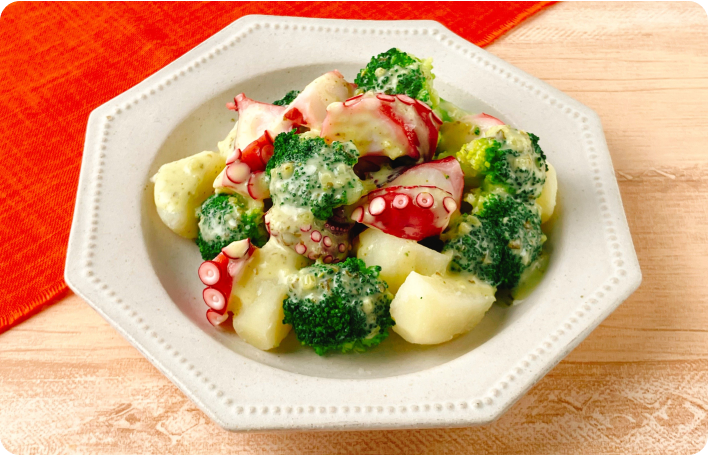 たことブロッコリーのふわじそサラダ