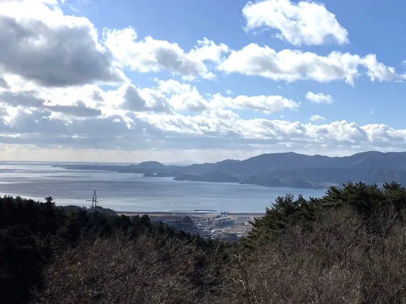 活動地から広田湾を望む