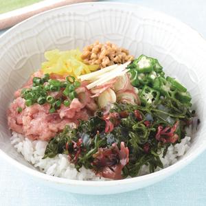 五目ねばねば海藻ばくだん丼