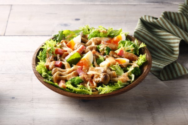 森のきのこサラダ 森のきのこサラダ