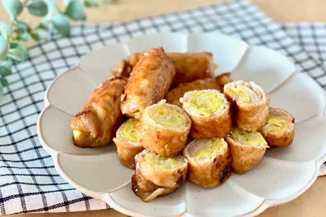 春キャベツの肉巻きの写真