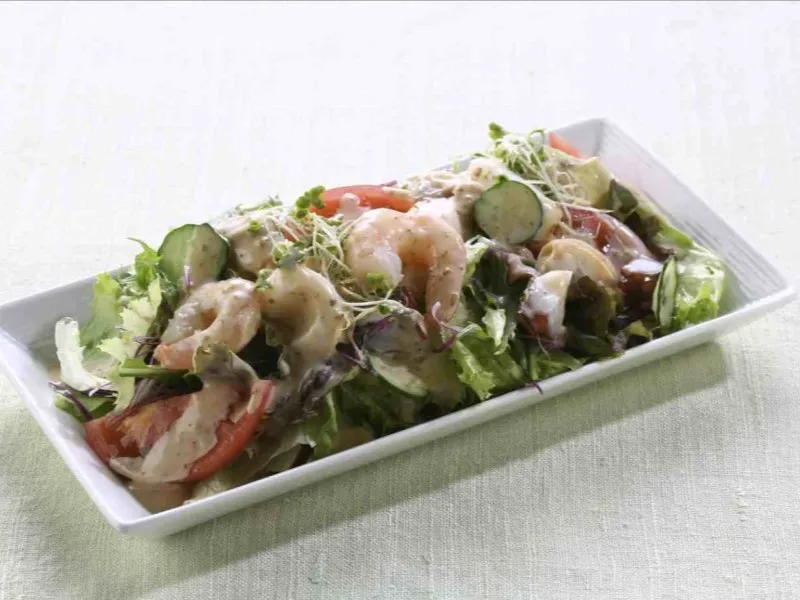 シーフードサラダ