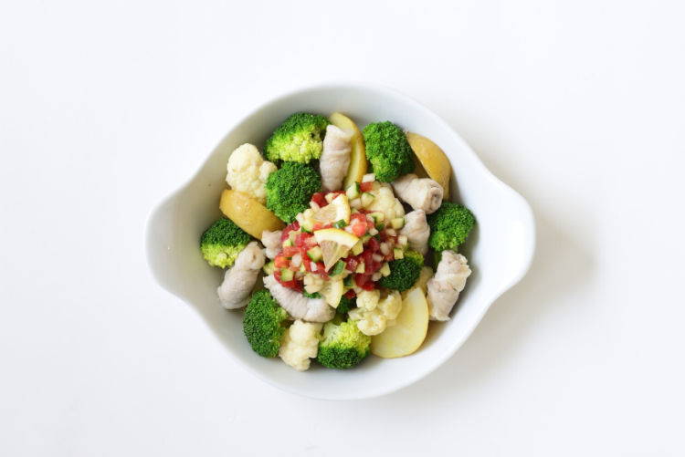 豚肉ロールと野菜のスチームサラダ仕立て 豚肉ロールと野菜のスチームサラダ仕立て