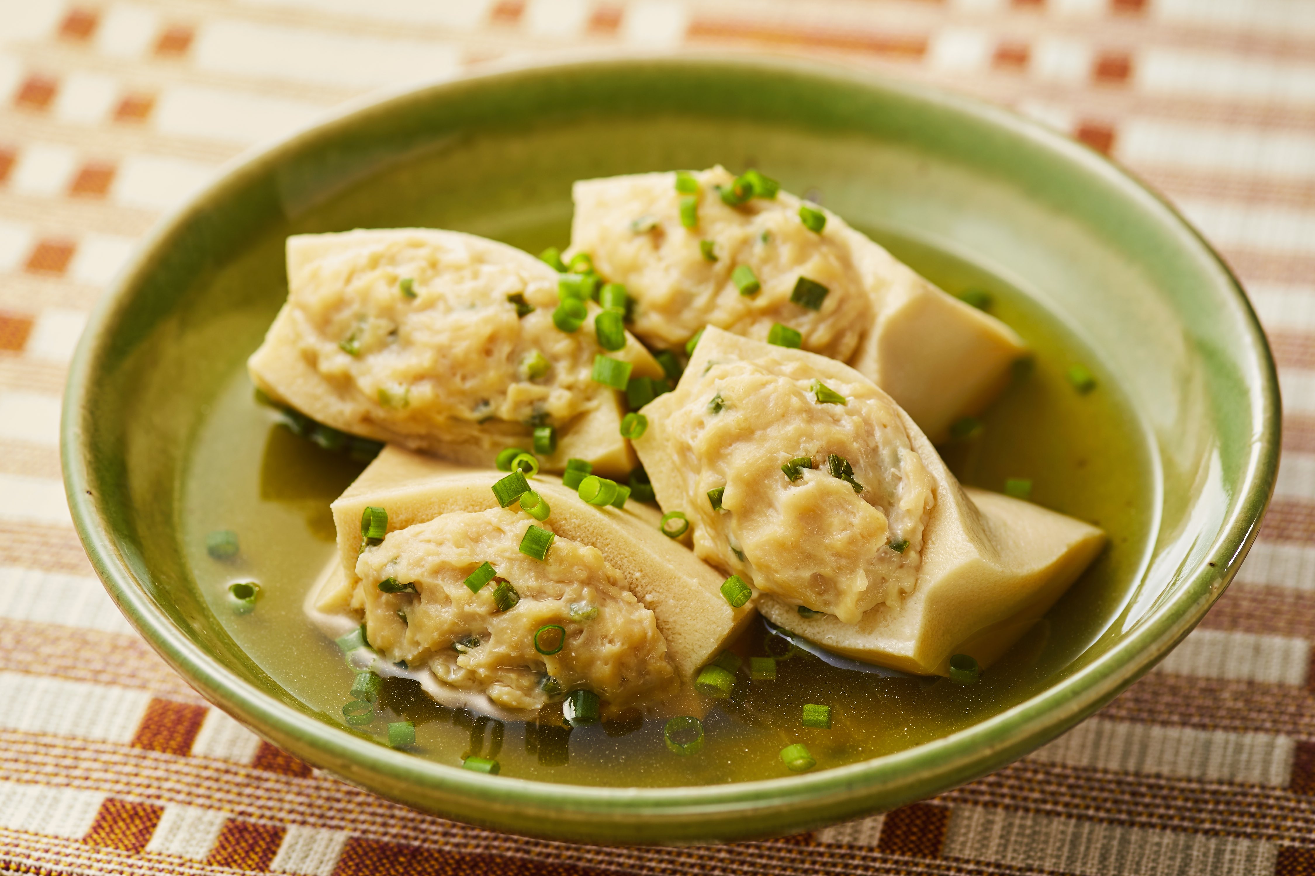 だしがしみこむ高野豆腐