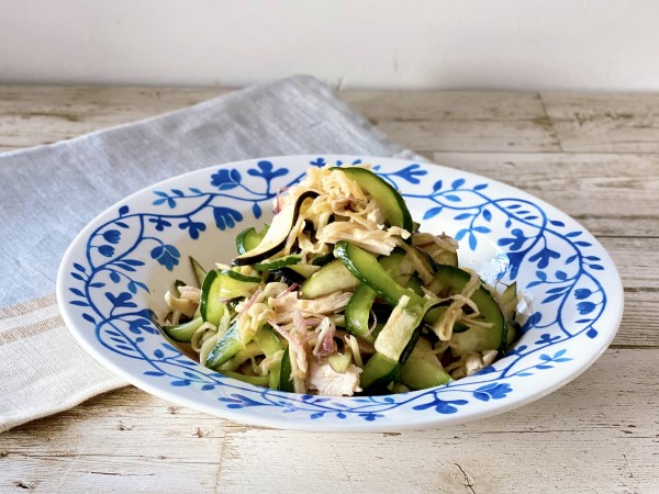 夏野菜と切り干し大根のパリポリサラダ