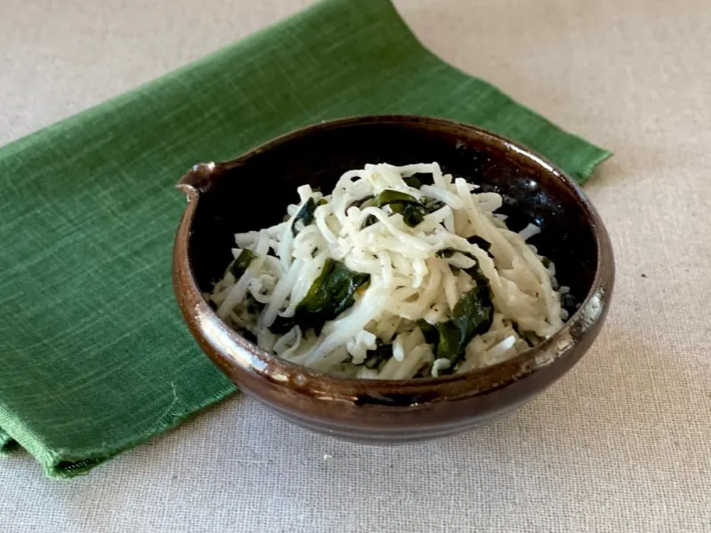 あえるわかめちゃんの大根サラダ