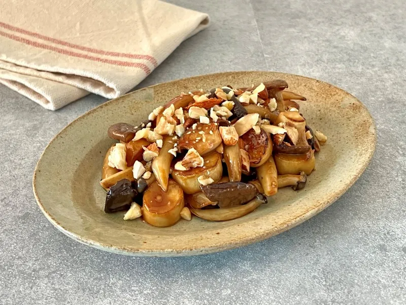 『リケンのノンオイル 青じそ』使用レシピ「青じそバターきのこ」
