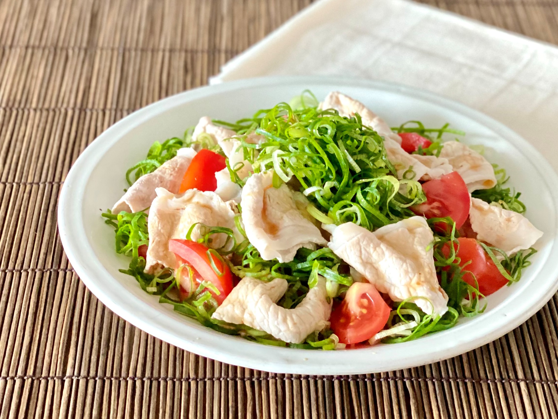 ねぎだく豚しゃぶサラダ（ごまわさび） | レシピ | 理研ビタミン株式会社