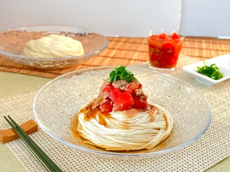 トマトとアボカドの冷製パスタ | レシピ | 理研ビタミン株式会社